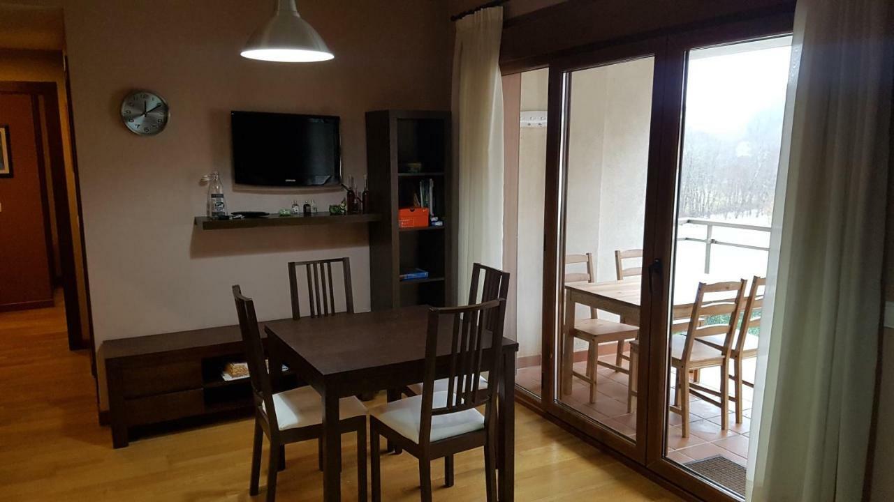 דירות Onís El Balcon Del Sella מראה חיצוני תמונה